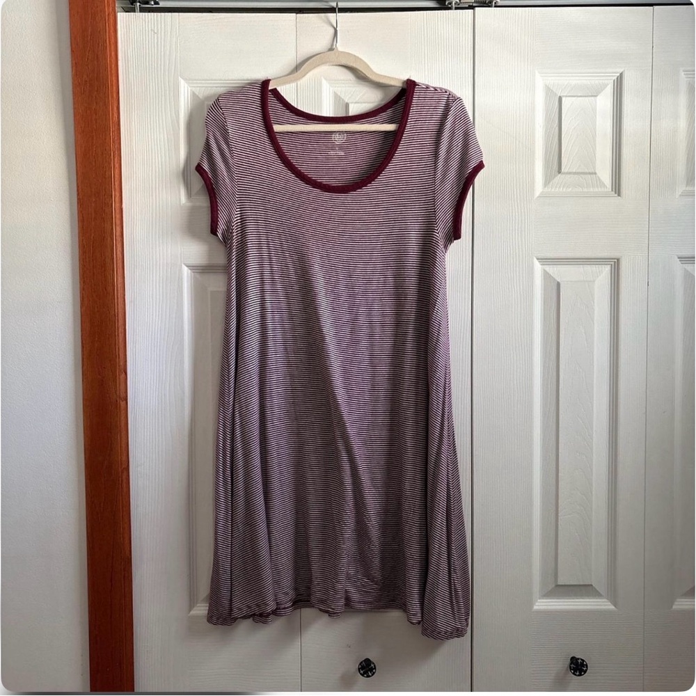SO Mini Striped A-line tee shirt Dress with Burgundy Trim
